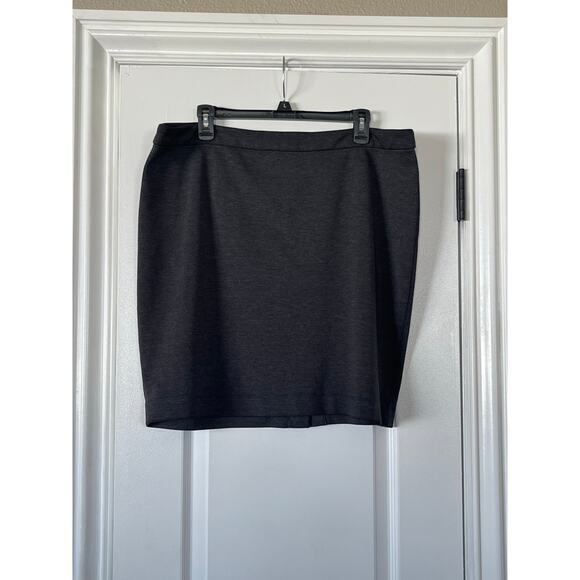 Gray Halogen Pencil Skirt Plus Size 16 - Picture 1 of 6